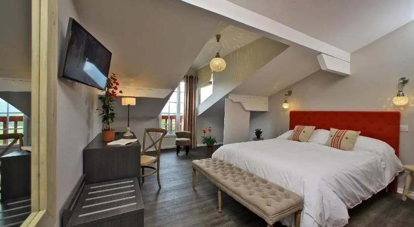 Hotel Agian - Photo 1