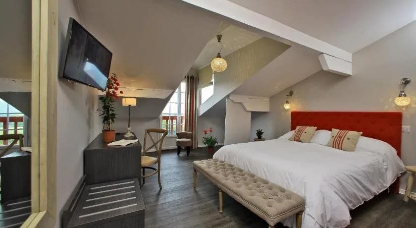 Hotel Agian - Photo 1