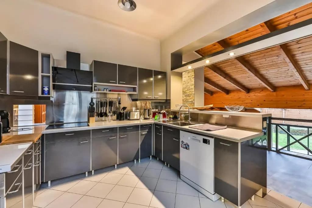 Splendide maison de 330m avec piscine interieure - Photo 1