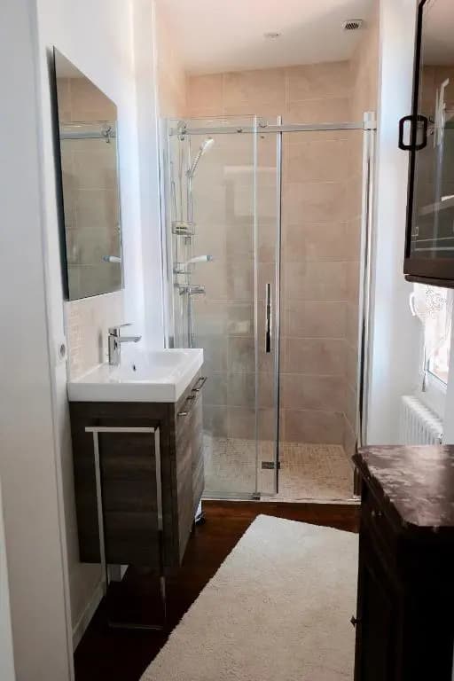 Spacieux appartement indépendant dans une maison - Photo 1