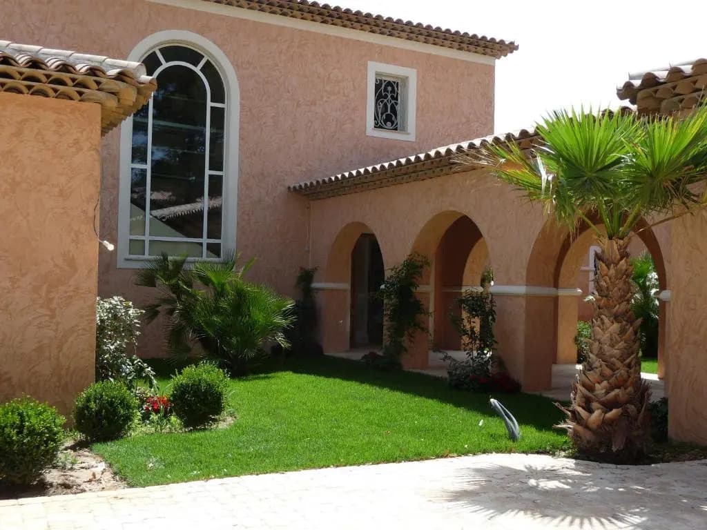 Suites de Prestige JACUZZI SAUNA HAMMAM PISCINE Mougins Cannes Grasse - Photo 1