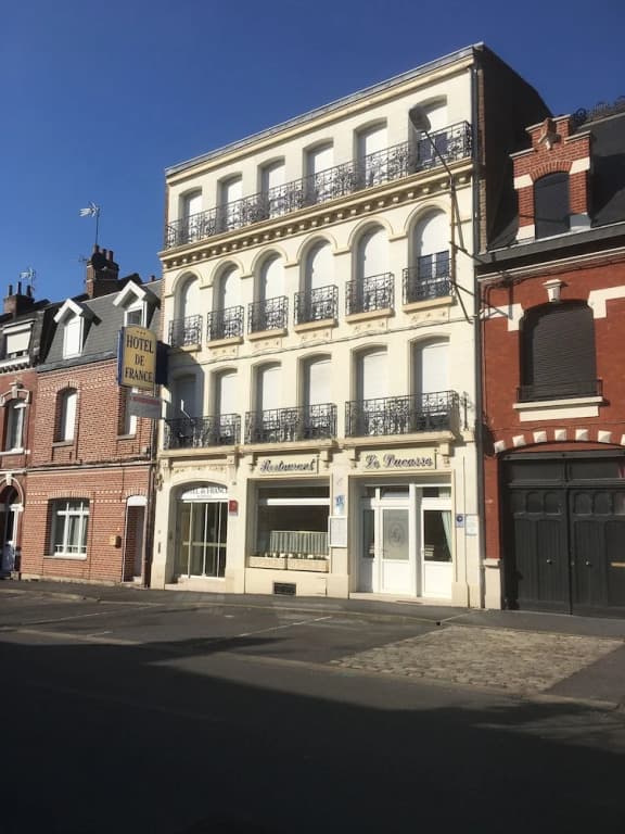Hotel De France - Photo 1