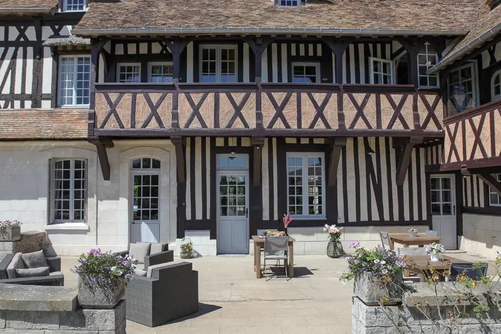 Le Manoir des Chevaux Dorés - Photo 1