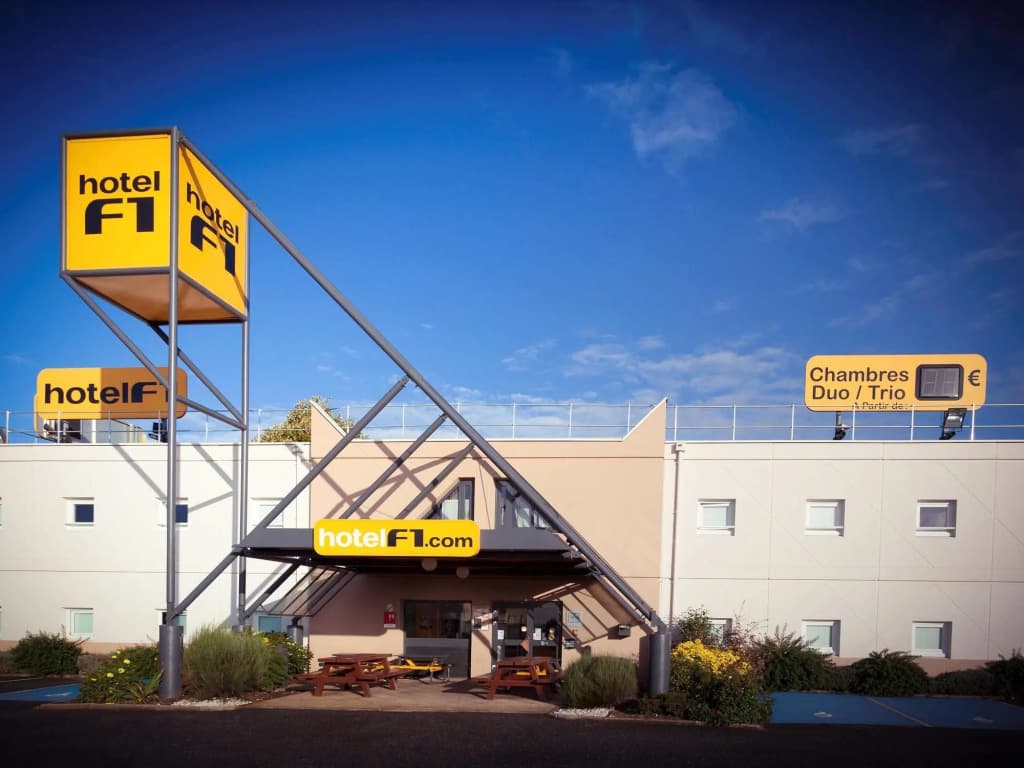 hotelF1 St Witz A1 Paris Nord - Photo 1