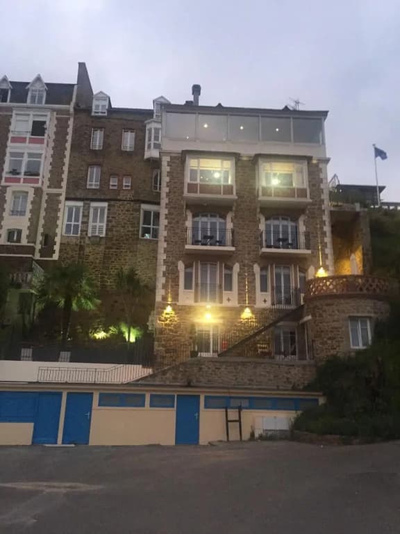 Restaurant Hotel Didier Méril - Photo 1