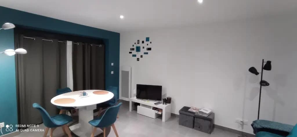 Appartement au centre ville de BACCARAT en RDC - Photo 1