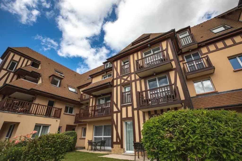 Club Wyndham Normandy - Photo 1