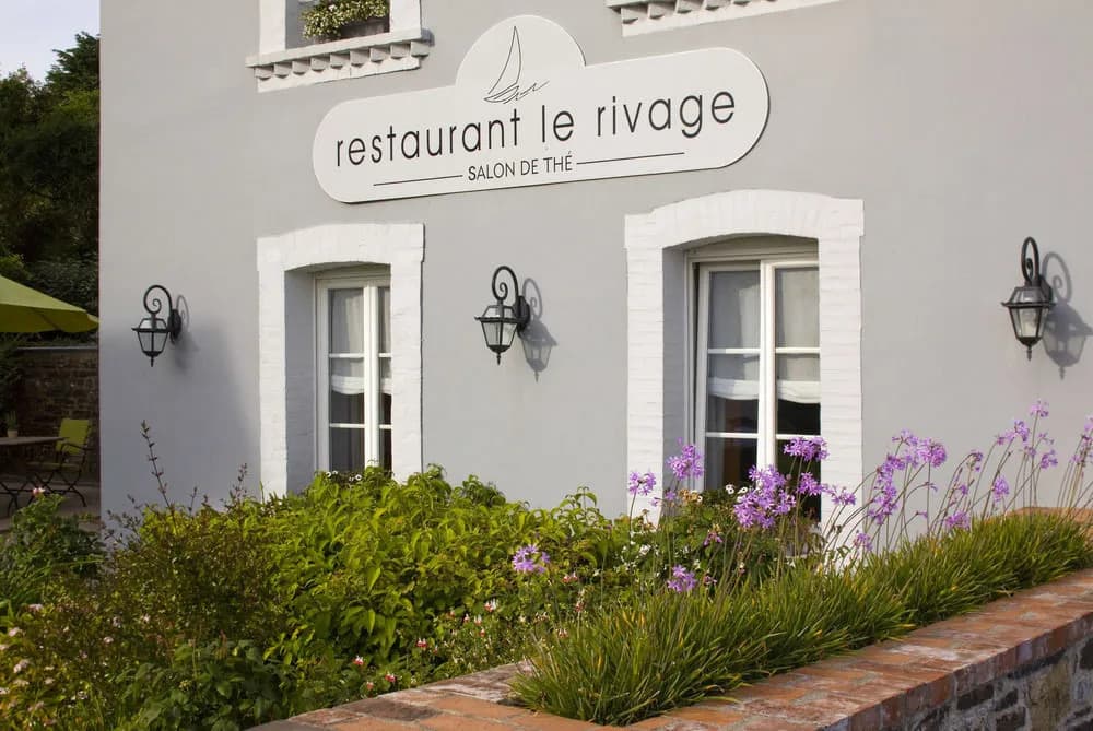 Hôtel Traiteur les Ormes, The Originals Relais - Photo 1