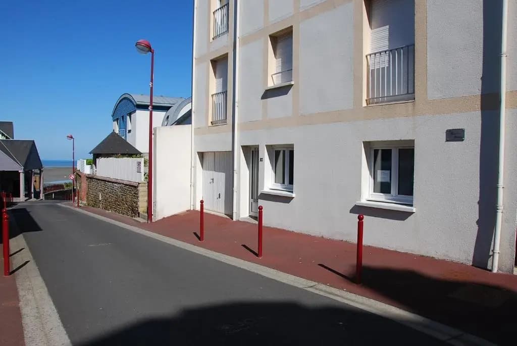 Tres Proche Granville Residence Midship - Photo 1