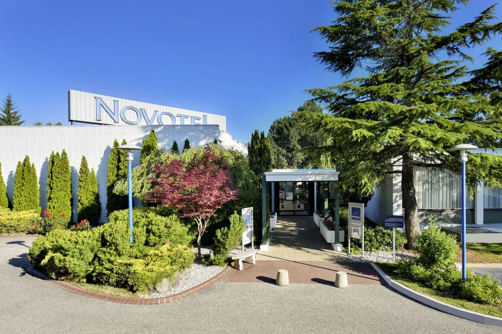 Novotel Geneve Aeroport France - Photo 1