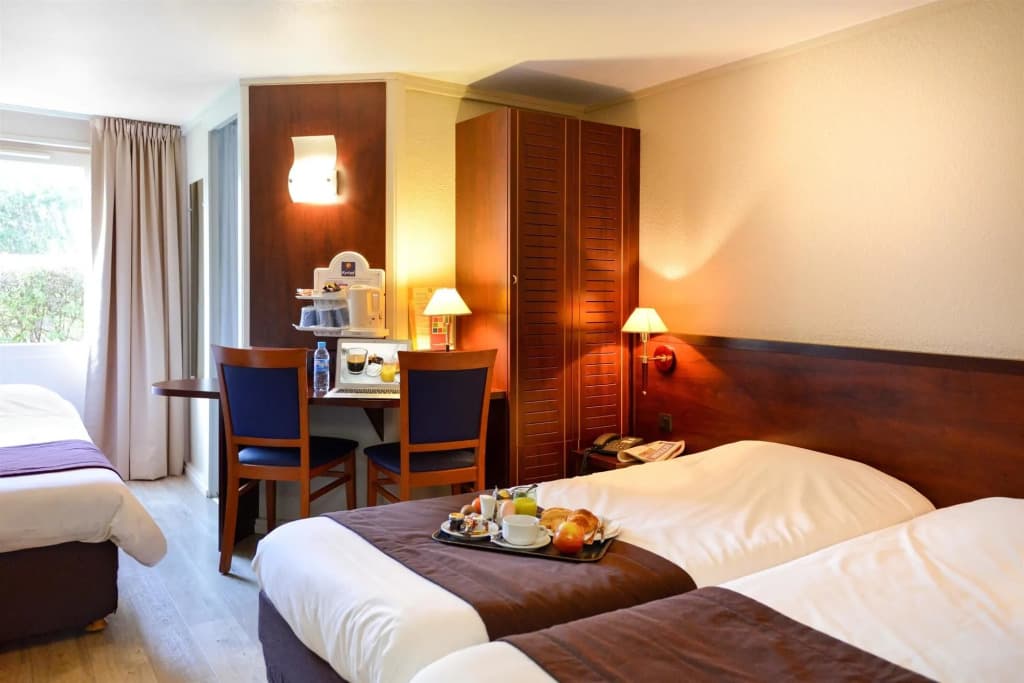 Hôtel de Orléans Olivet - Photo 1