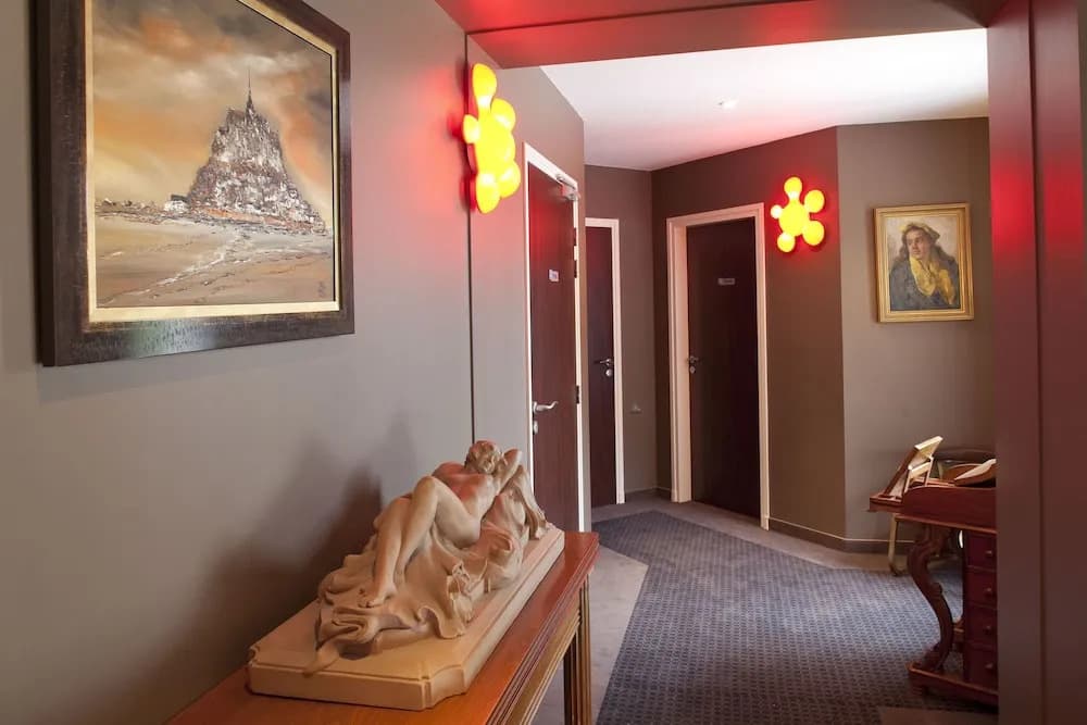 Hôtel la Source Bleue - Photo 1