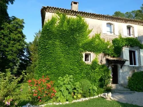 Auberge De Reillanne - Photo 1