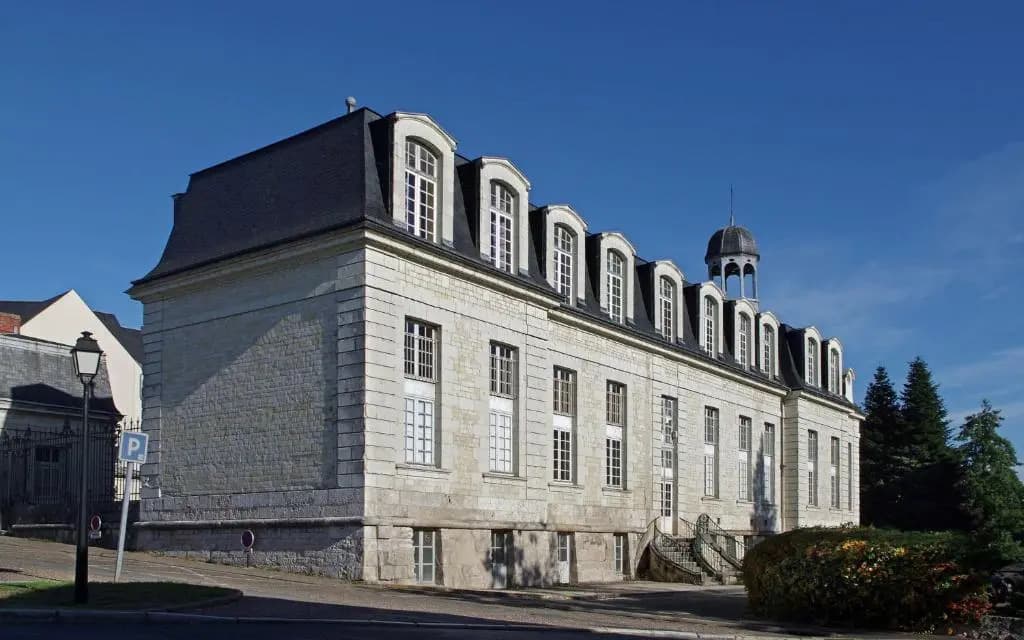 Hôtel Beauvilliers - Photo 1