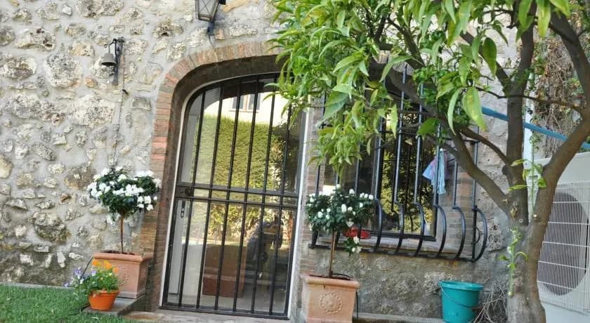 Côte d'Azur View of Cannes Bay - Photo 1