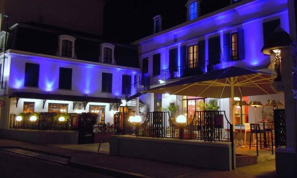 Hôtel de Paris et de la Poste - Photo 1