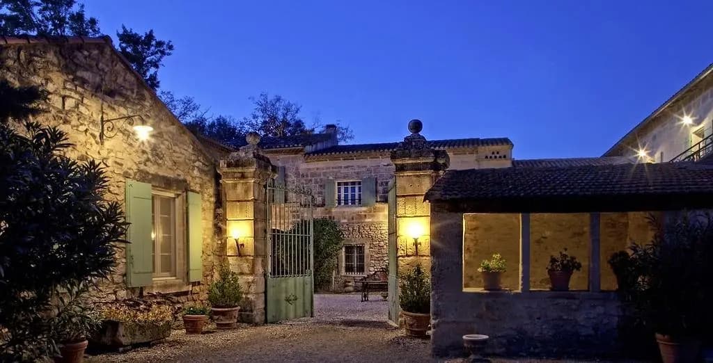 Mas des Comtes de Provence - Photo 1