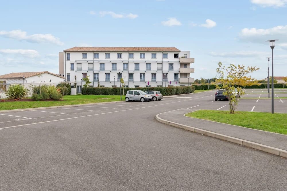 Quality Suites Toulouse-Blagnac - Photo 1