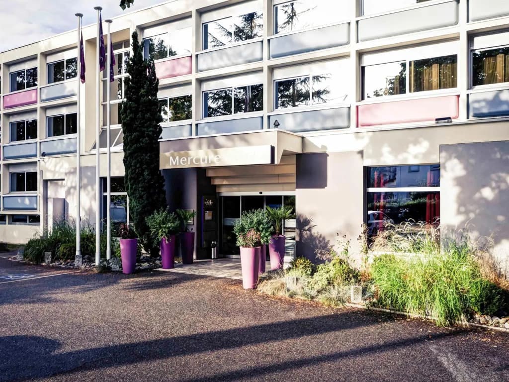 Mercure Lyon Charbonnieres - Photo 1