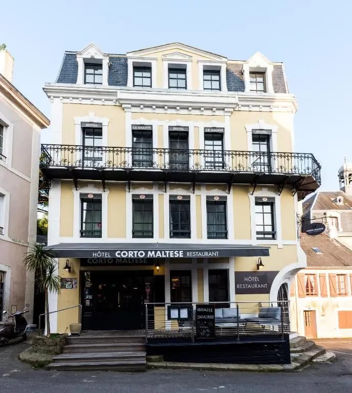 Hôtel du Commerce Le Galion - Photo 1