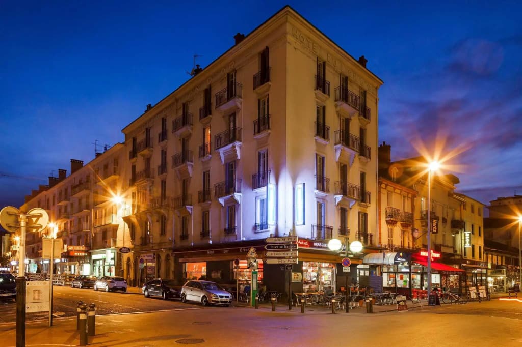 Hotel Actuel Chambéry Centre - Photo 1