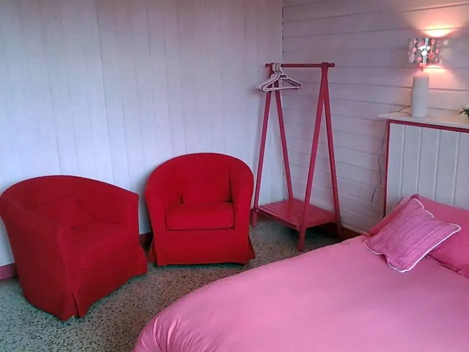 Forest Farm - Photo 1