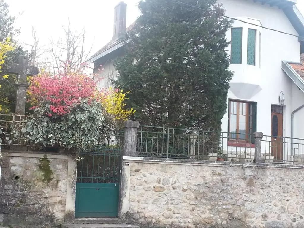 Belle chambre dans maison atypique - Photo 1