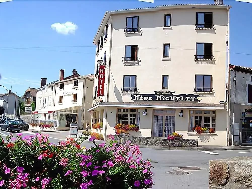Hôtel de la Mère Michelet - Photo 1