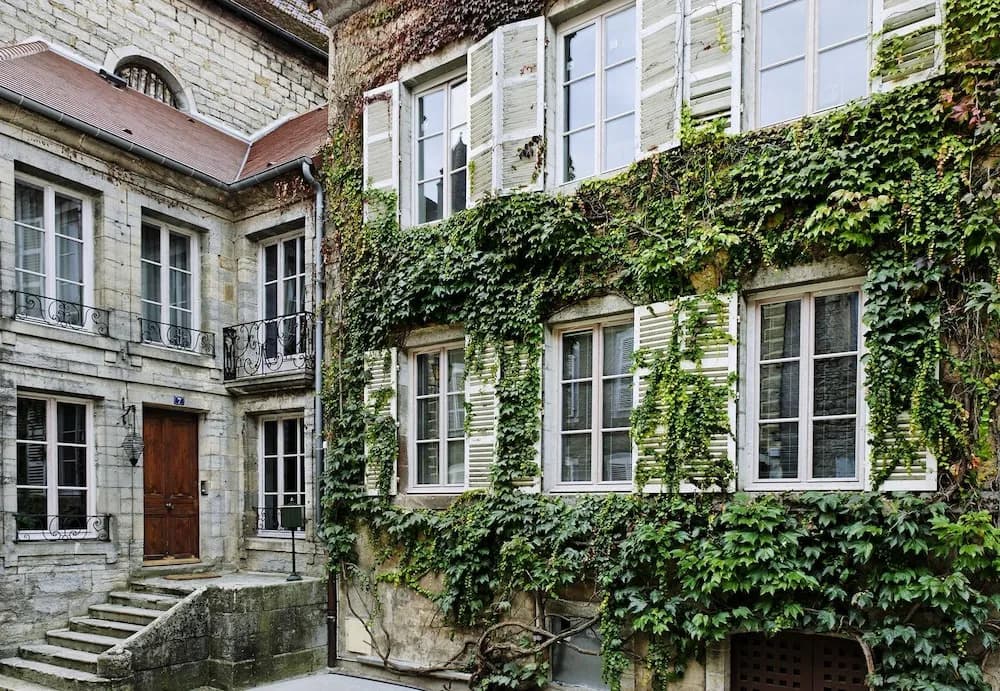 Closerie Les Capucines - Photo 1