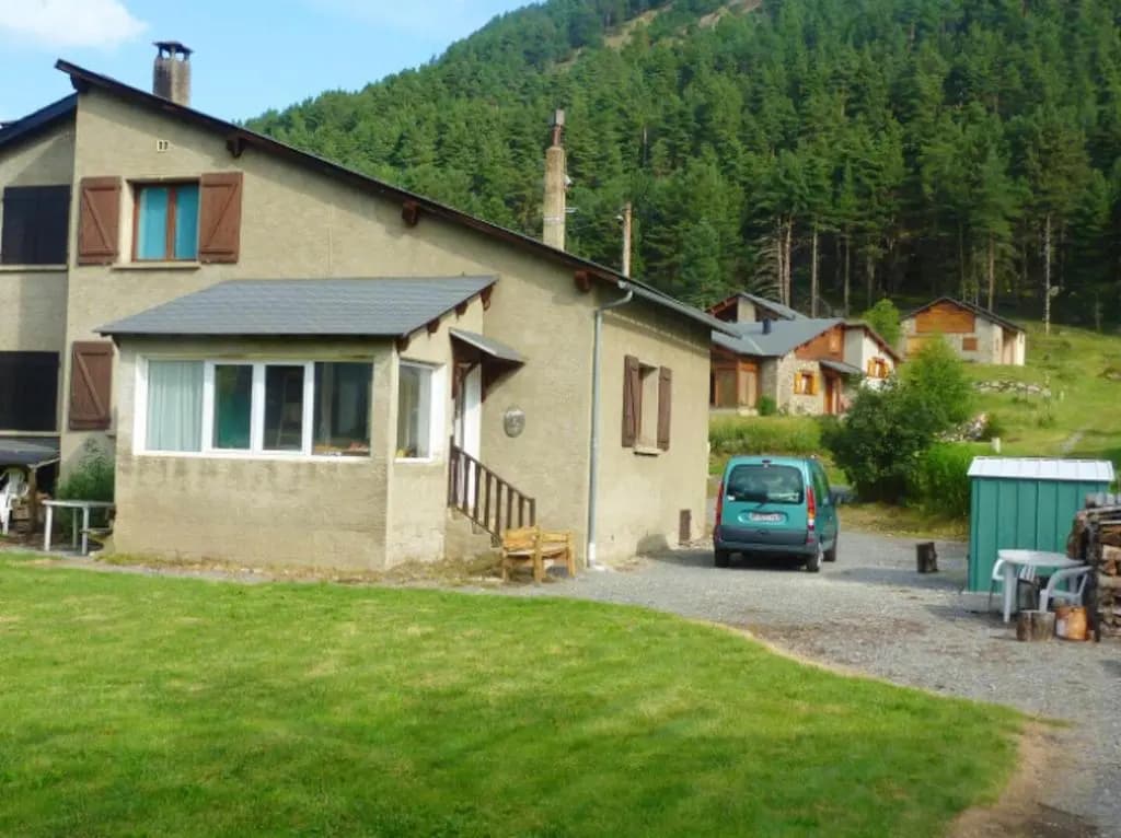 Maison de 4 chambres avec jardin amenage a Fontrabiouse a 8 km des pistes - Photo 1
