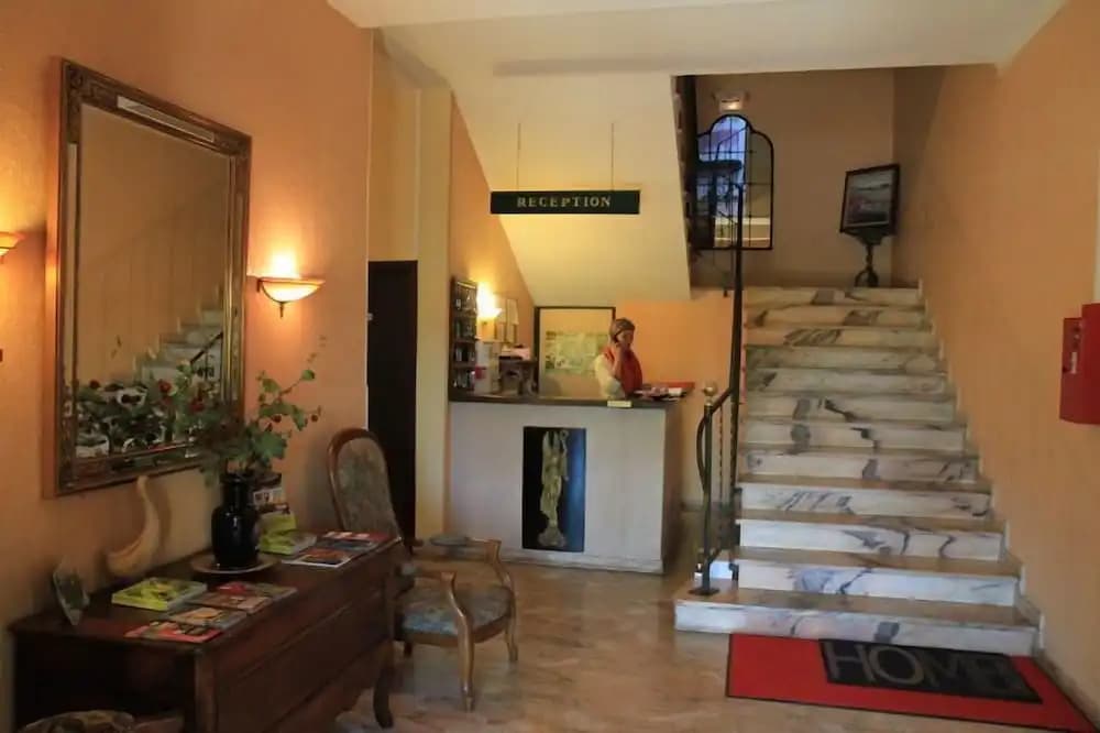 Hostellerie du Lac - Photo 1