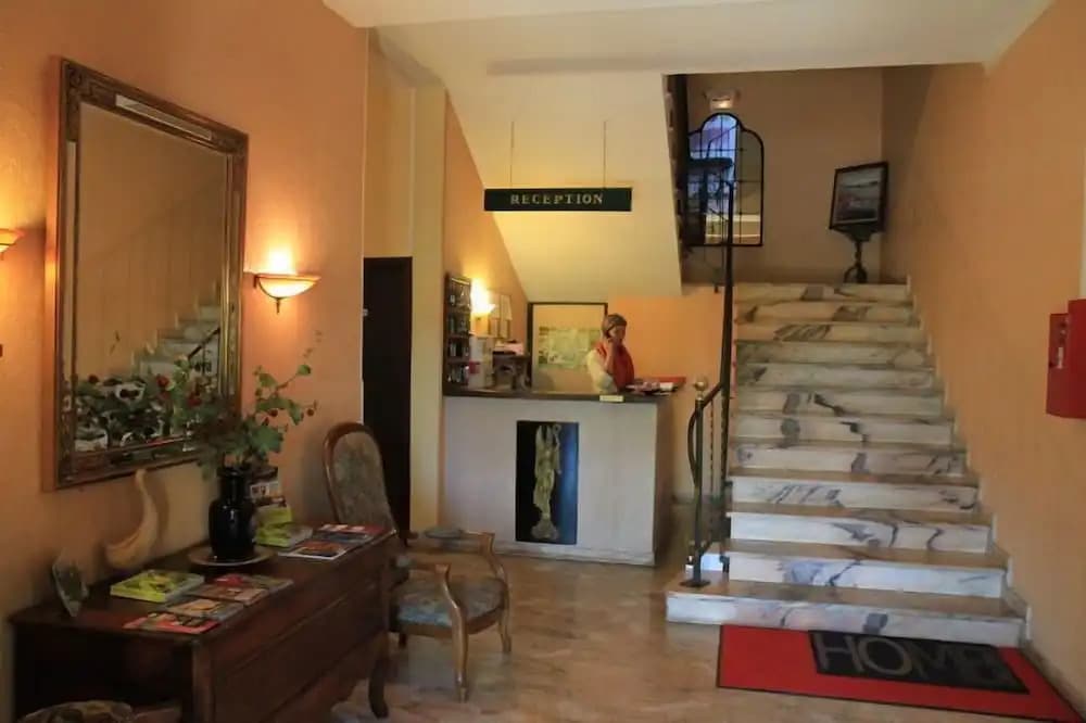 Hostellerie du Lac - Photo 1