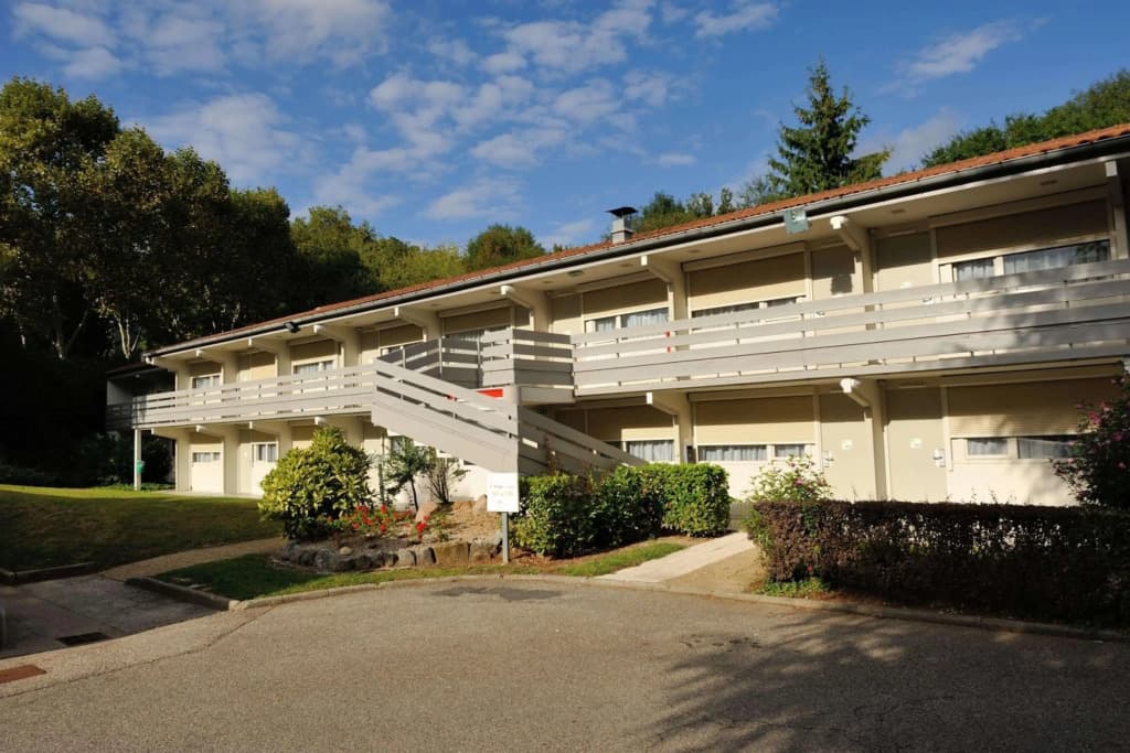 Campanile Lyon Nord - Dardilly - Photo 1