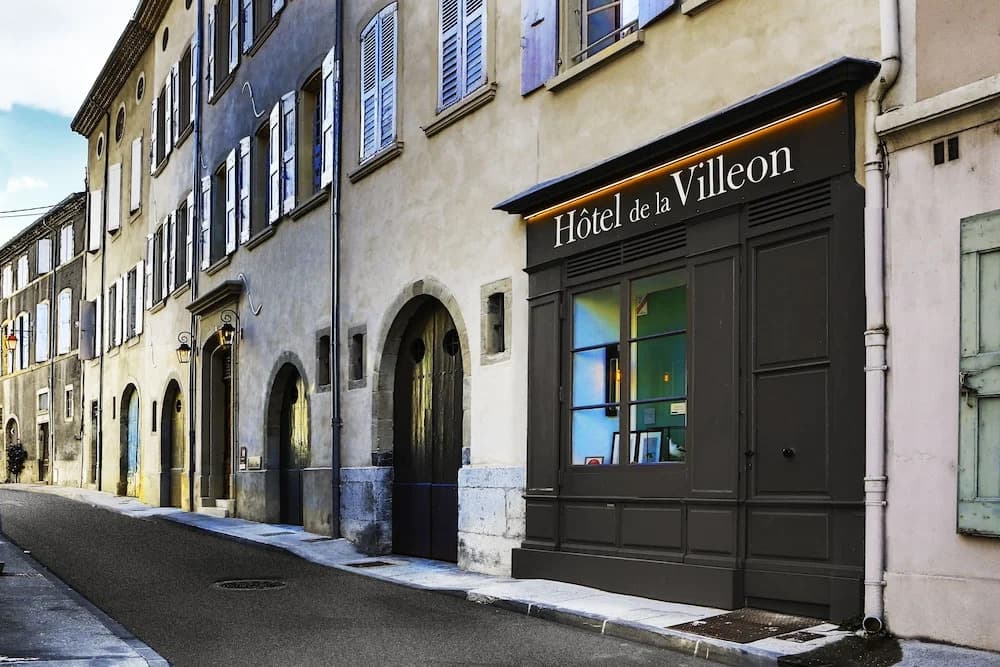 Hôtel de la Villeon - Photo 1