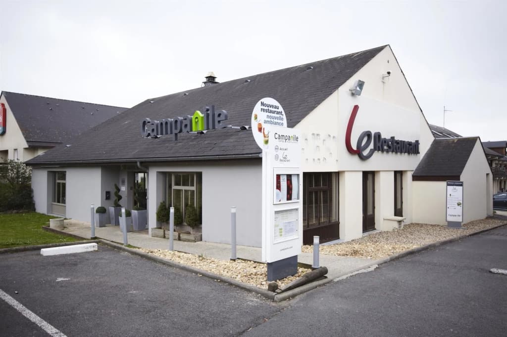 Campanile Senlis - Photo 1