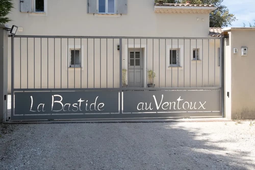 La Bastide au Ventoux - Photo 1
