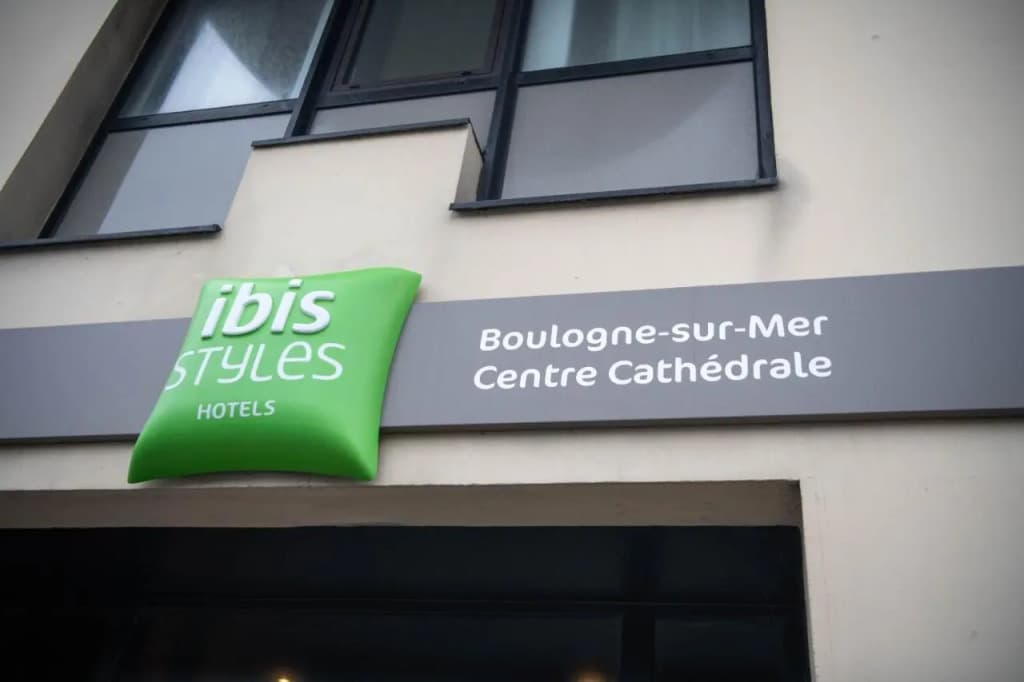 Ibis Styles Boulogne Centre Cathédrale - Photo 1