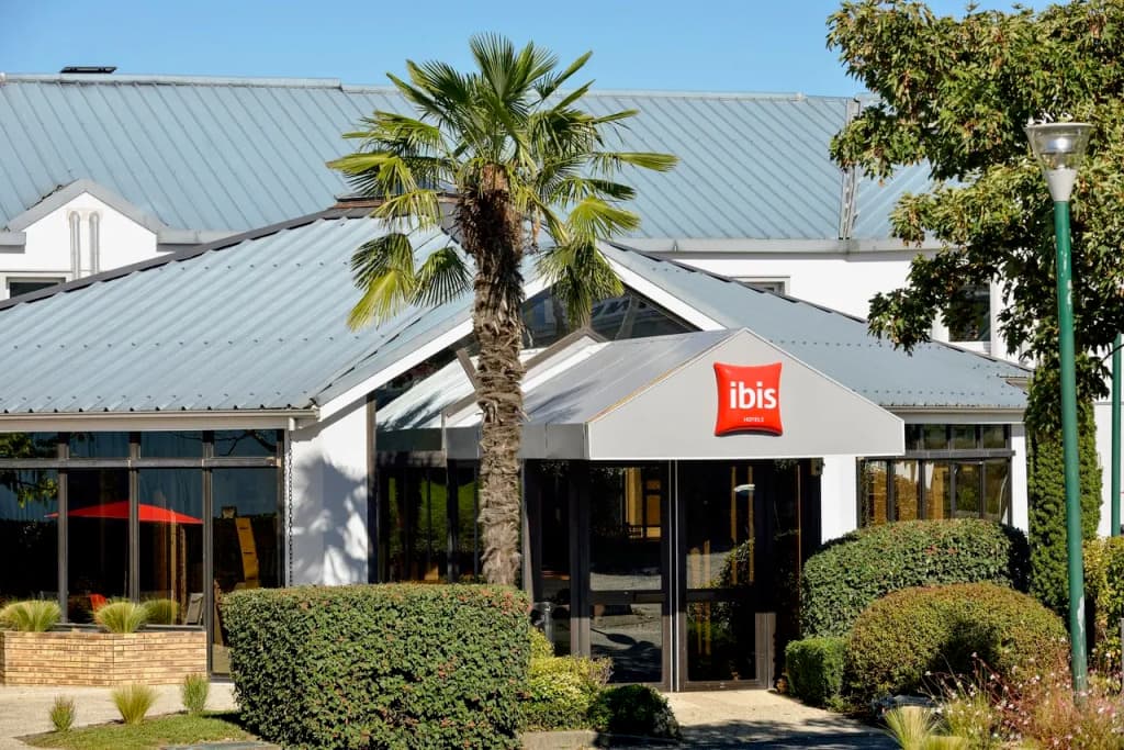 ibis Angouleme Nord - Photo 1