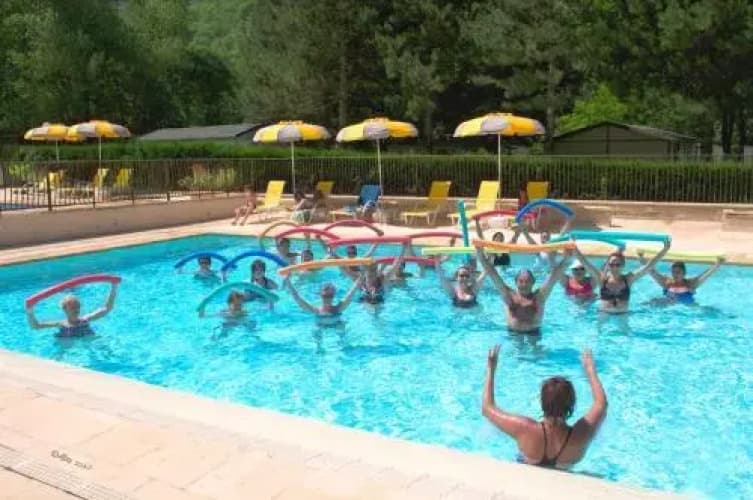 Camping Les Eaux Chaudes