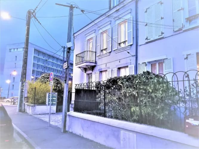 Appartement Proche Centre Ville, Gare Et Autoroute