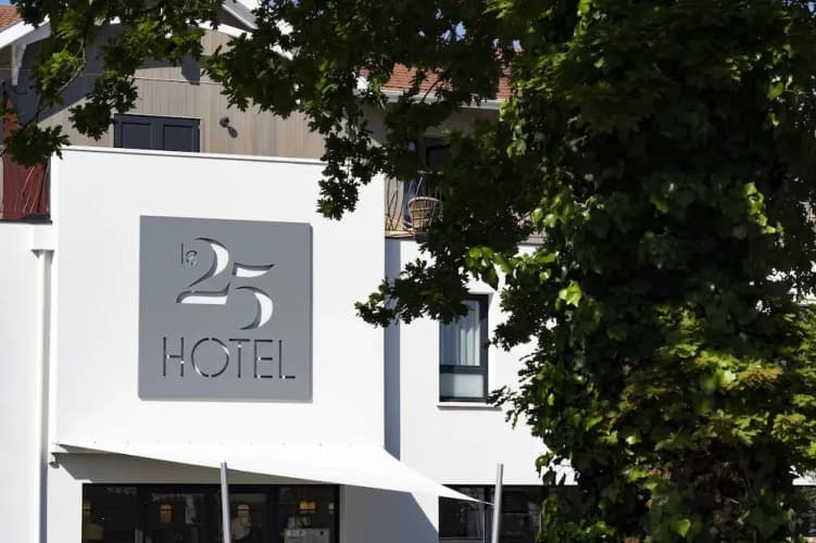 Hôtel Le 25