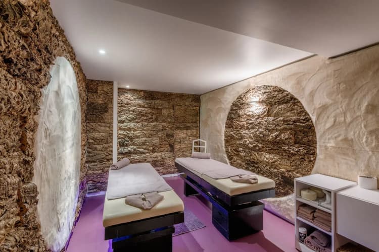 Le Grand Hotel Spa et son Chalet