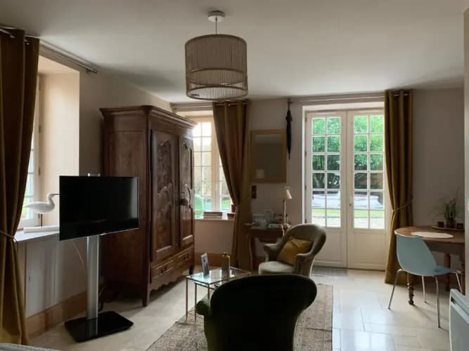 Studio En Ville Et Campagne