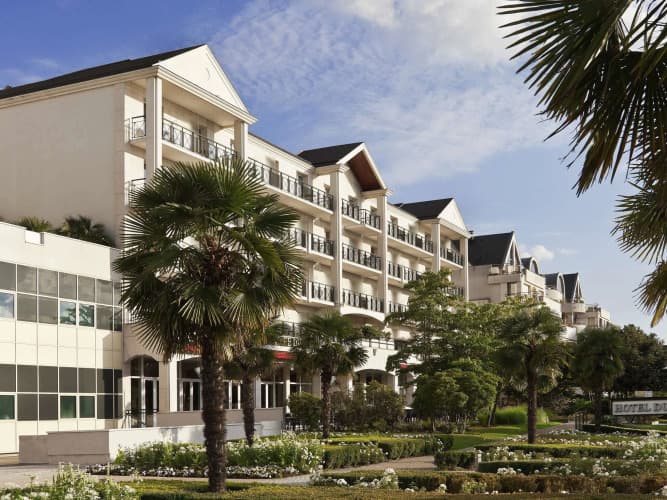 Hotel Barrière Du Lac Enghien-les-Bains