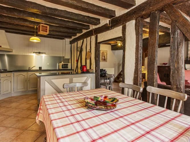 Gîte Cour-Cheverny, 4 pièces, 9 personnes - FR-1-491-220