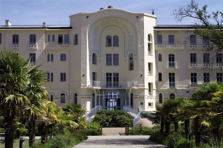 Hôtel Morgat Le Grand Hôtel De La Mer