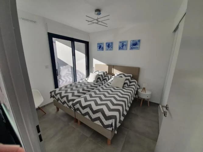 T3 Neuf Avec Terrasse Face À La Mer