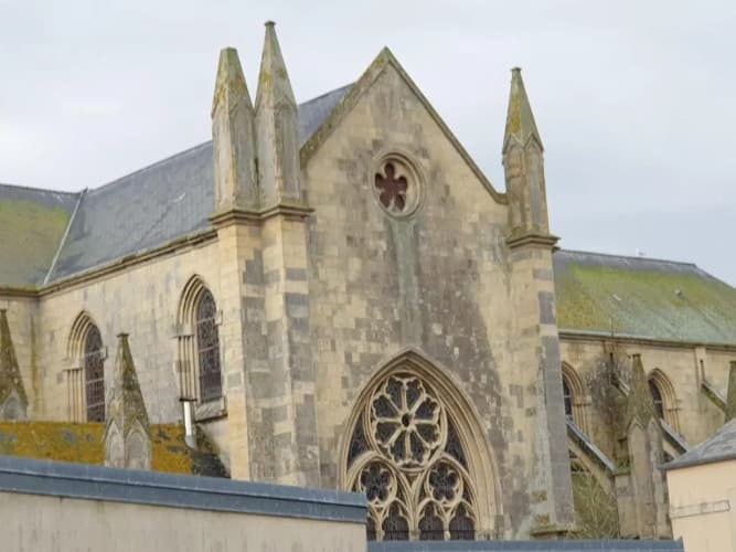 Les Gravelots (Adults Only)