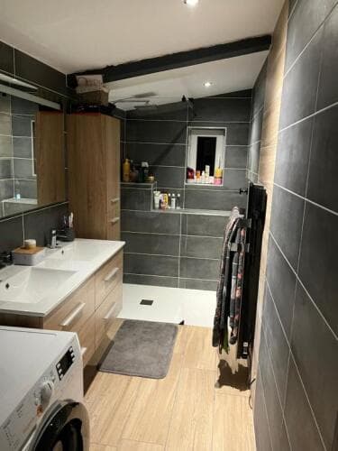 Chaleureux et cosy à deux pas du lac de lavalette