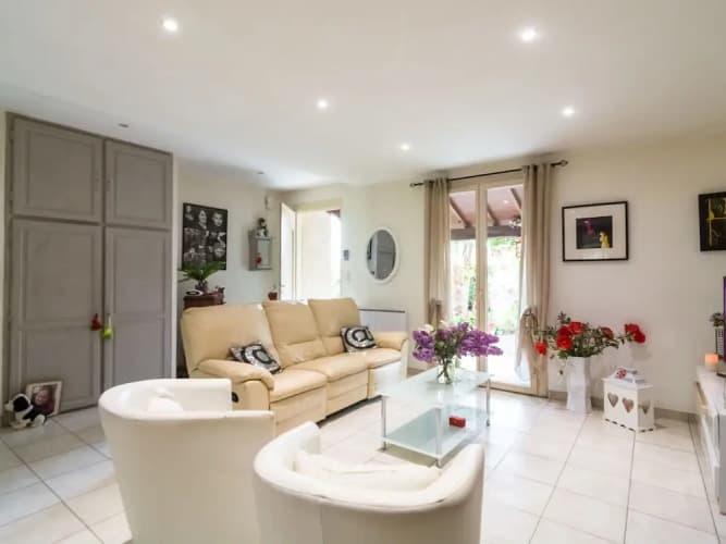 Beautiful Holiday Home in Espere with Swimming Pool